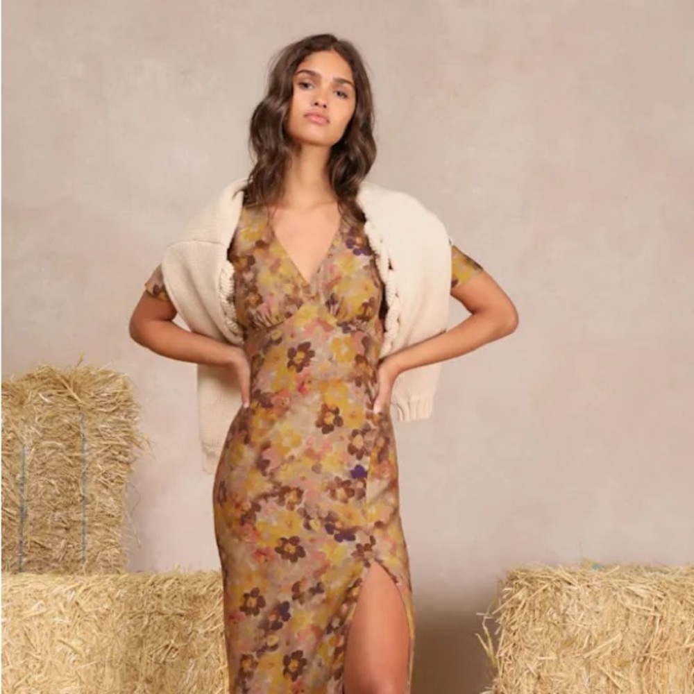 Lulu's Floral Midi Dress in Brown and Cream